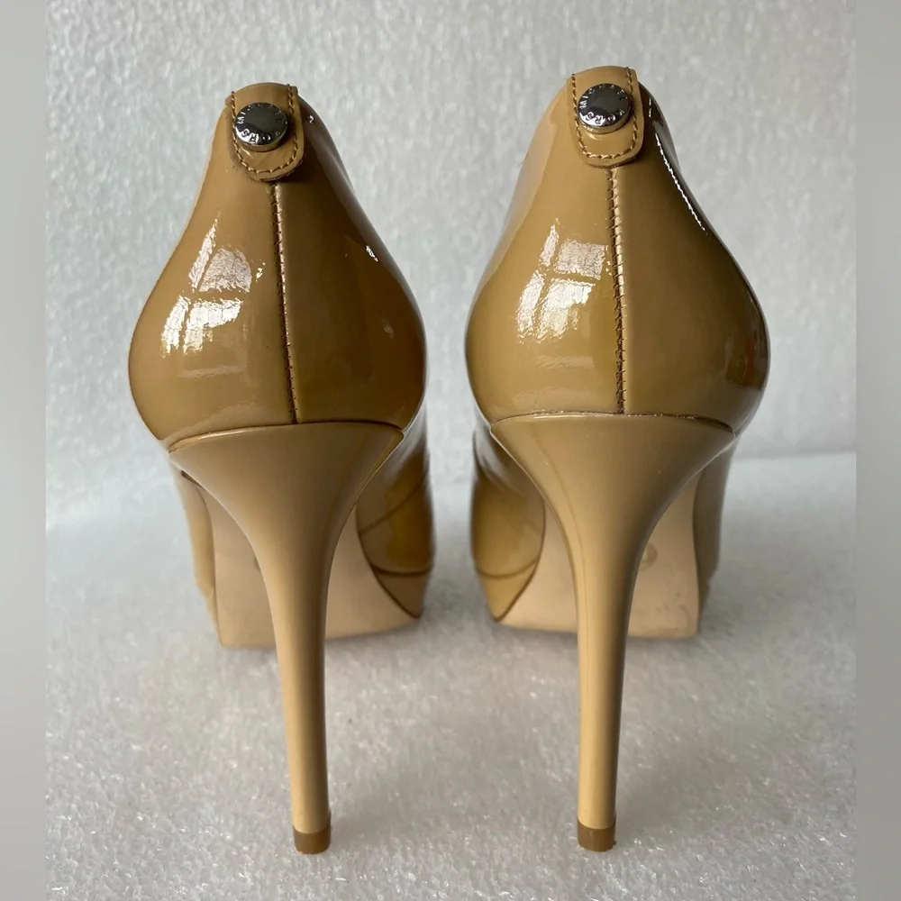 MICHAEL Michael Kors Nude Beige lonna Pump Platform Round Toe Stiletto Size 7 M